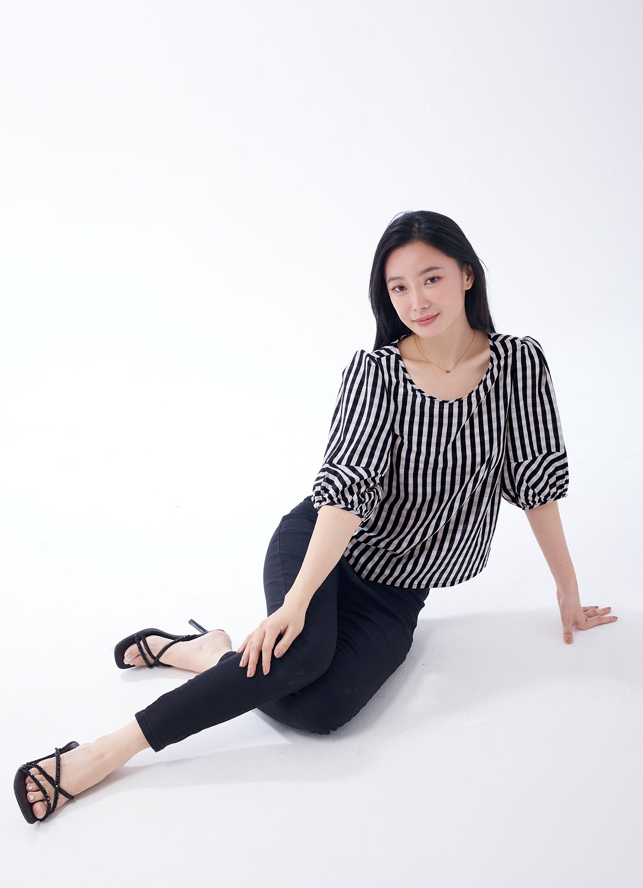 Stretch-Limo by Sleeve Blouse