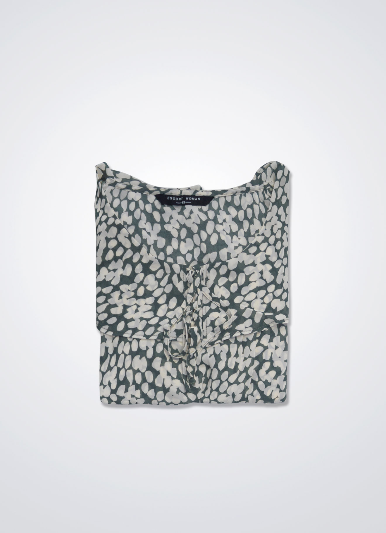 Thyme by Sleeve Blouse