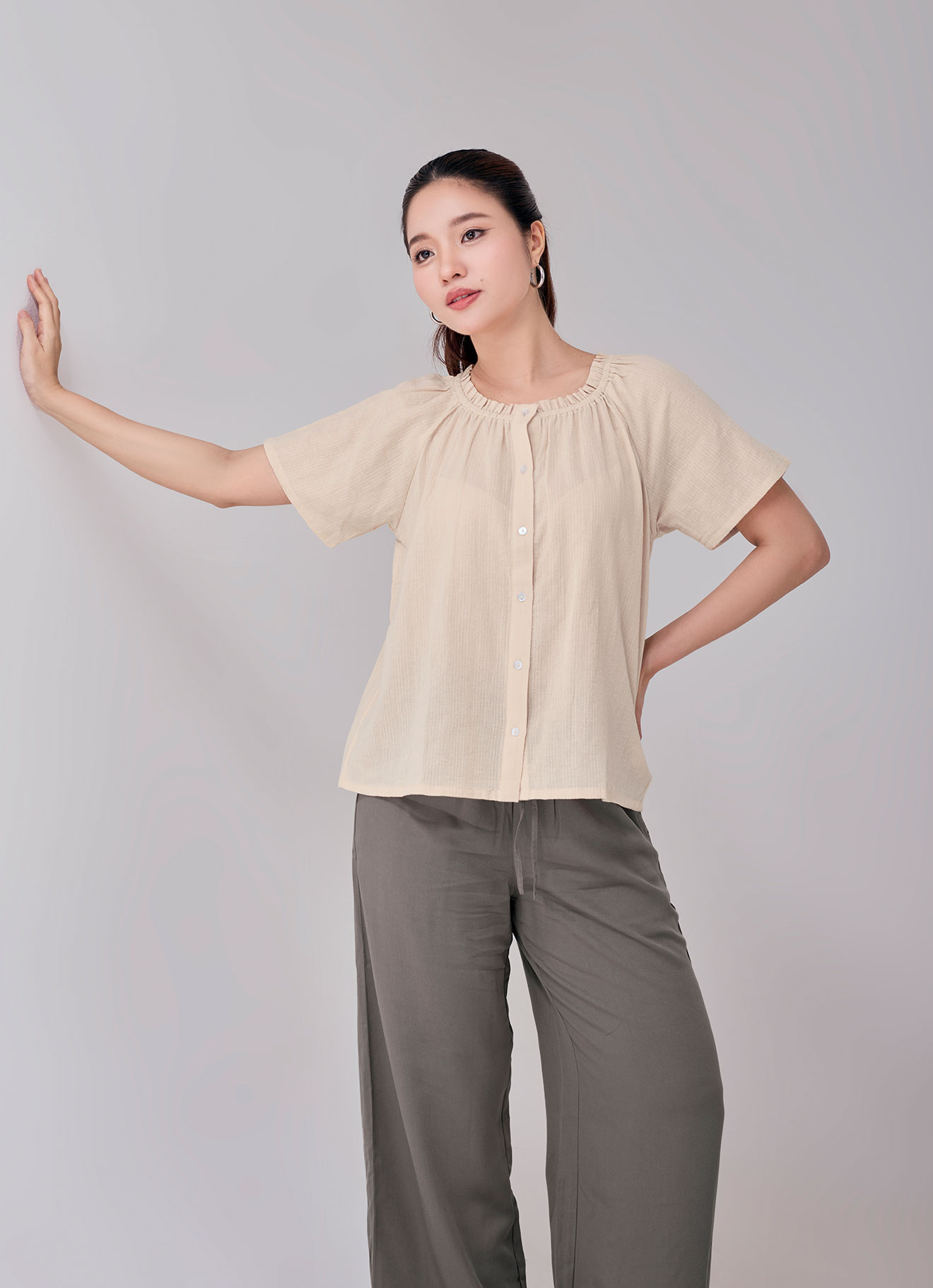 Alabaster-Gleam by Sleeve Blouse
