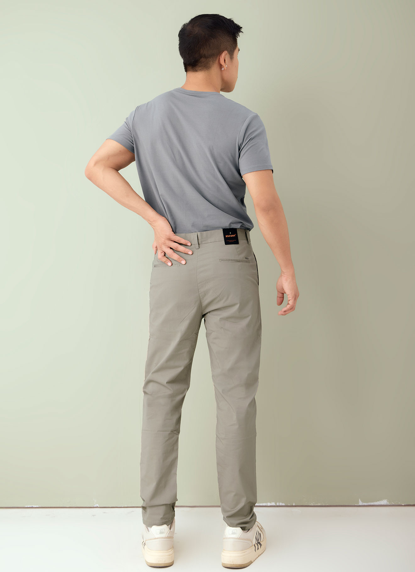 Almond-Milk by Slim-fit Pants
