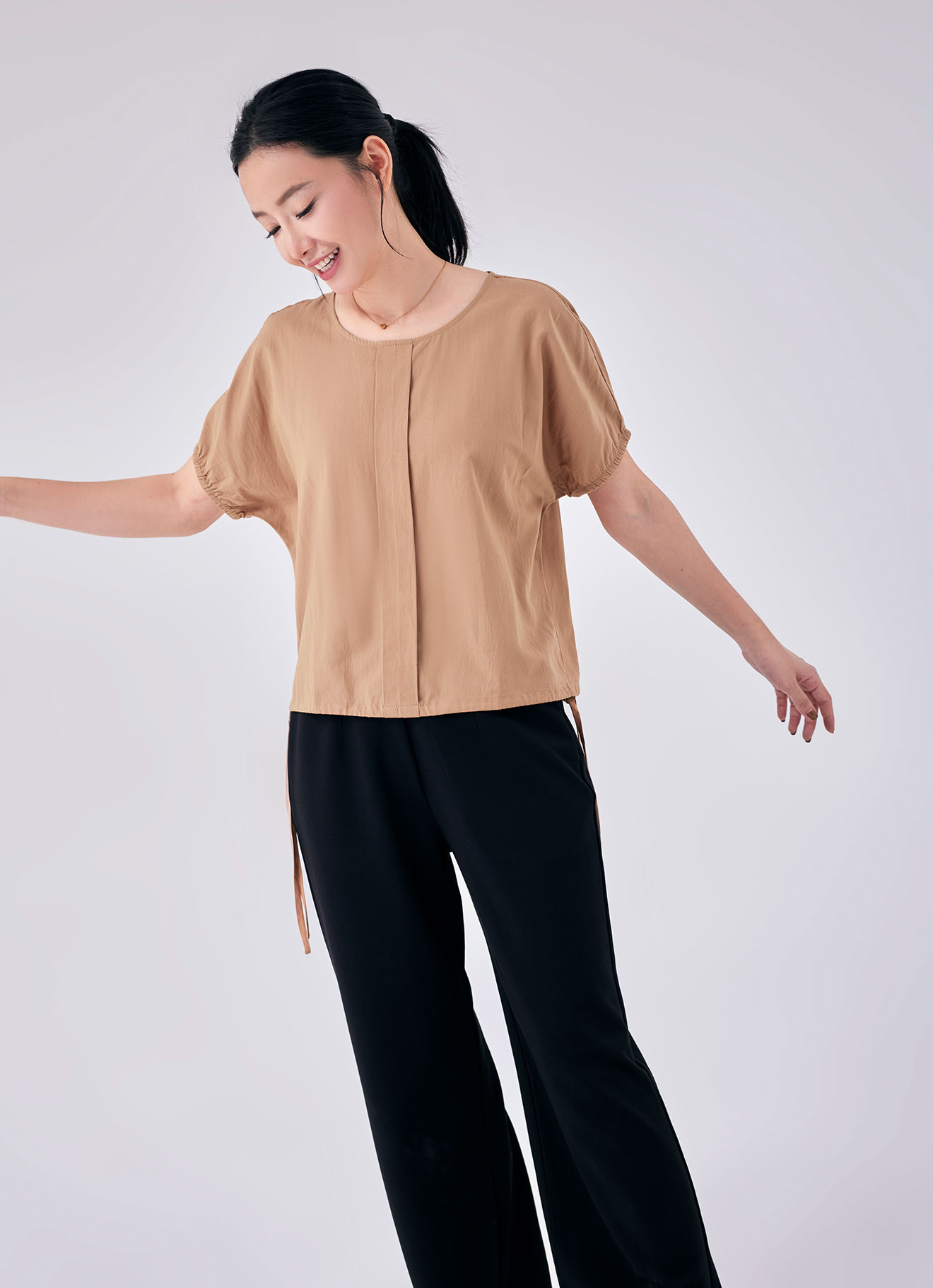 Apple-Cinnamon  by Sleeve Top