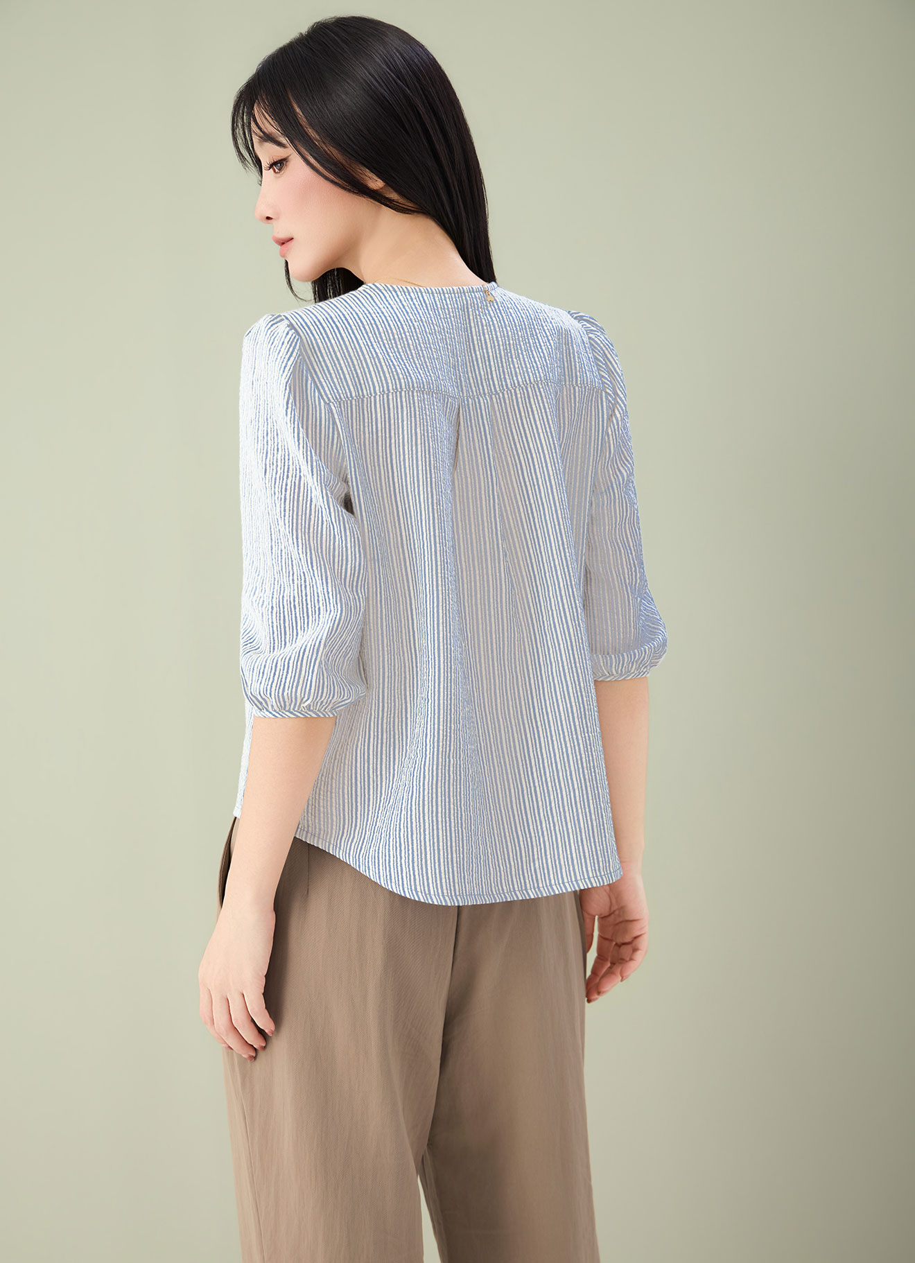 Cashmere-Blue  by Puff Sleeve Blouse