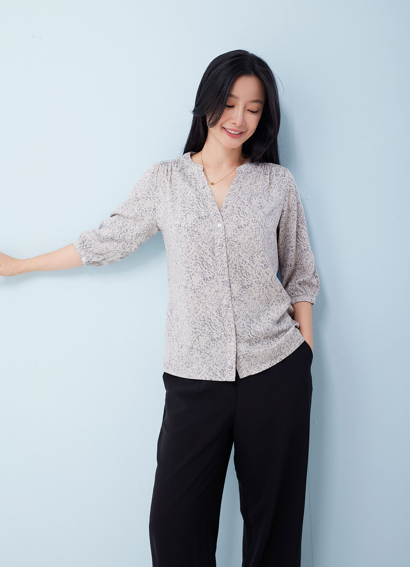 Chateau-Gray  by Sleeve Blouse