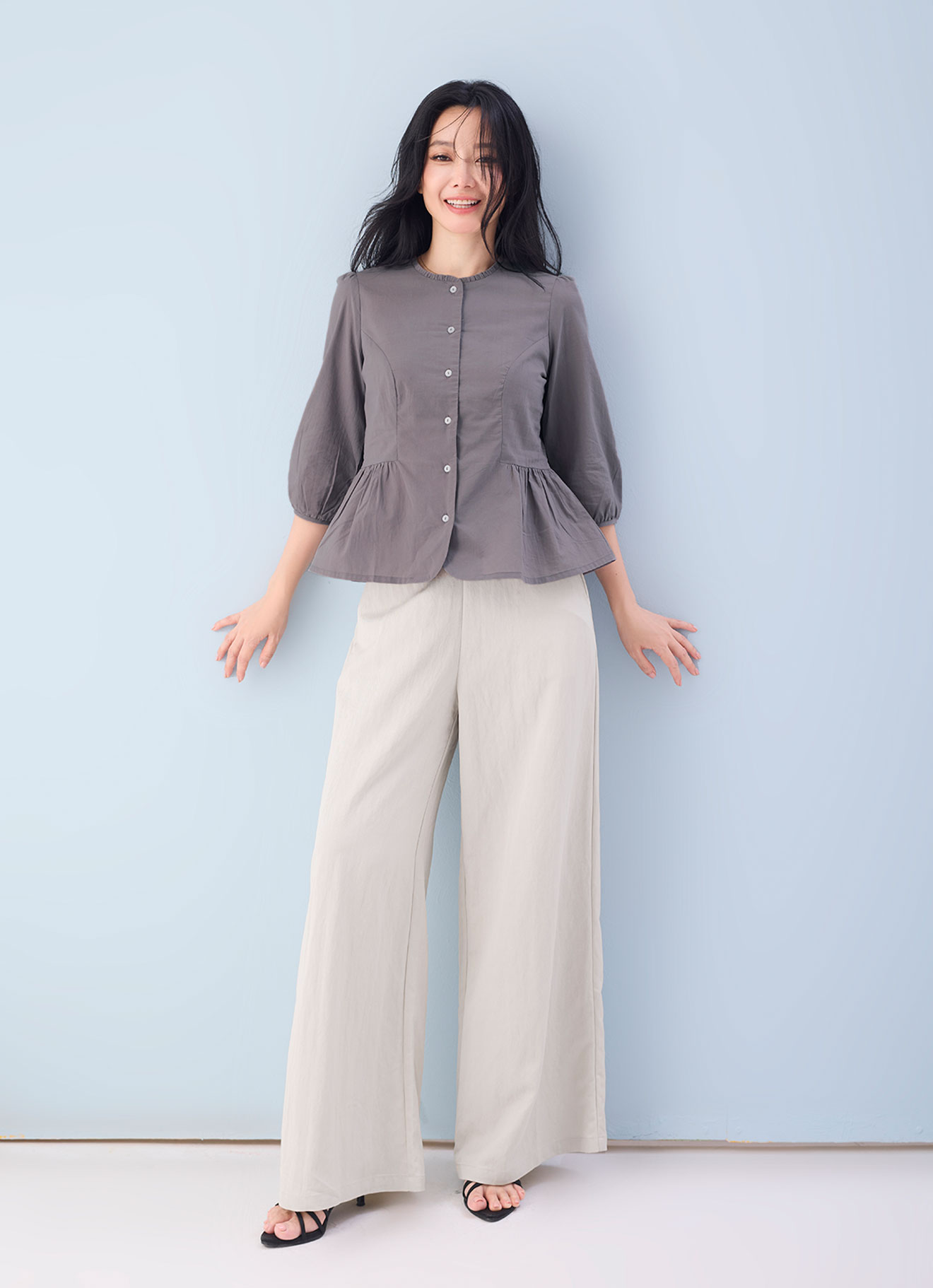 Cinder by Sleeve Blouse