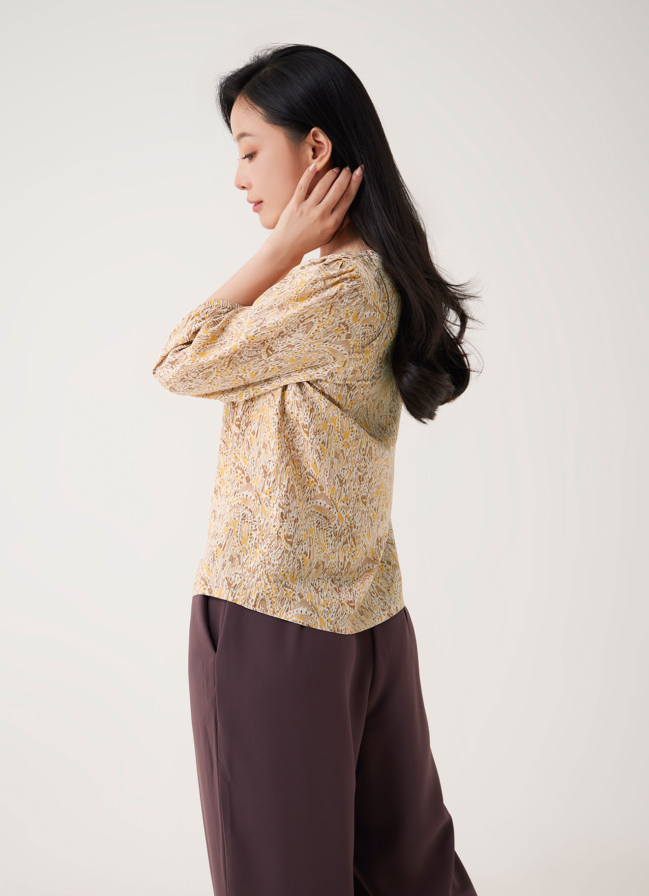 Cloud-Dancer  by V-Neck Blouse