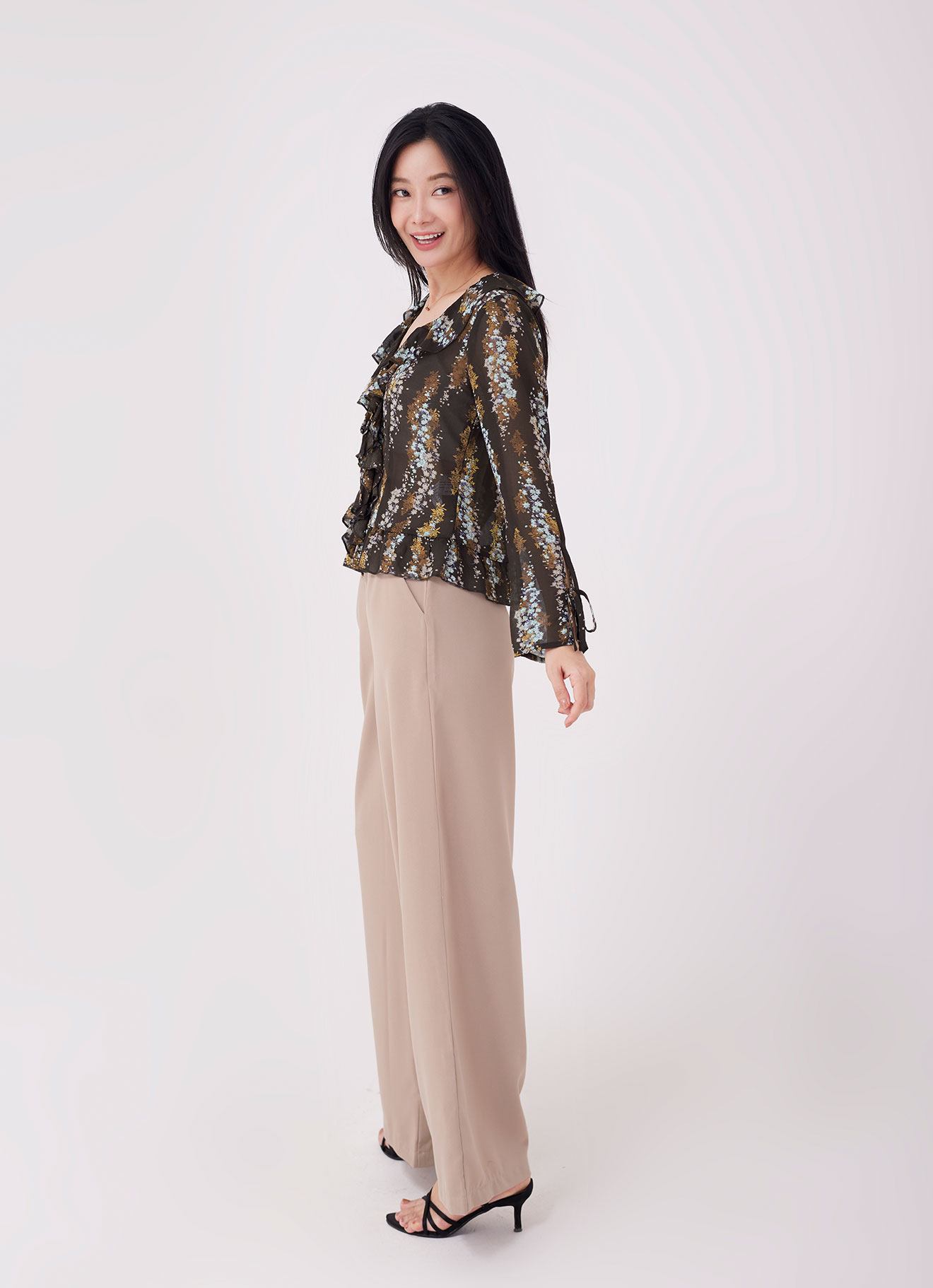 Cub by Pleated Blouse