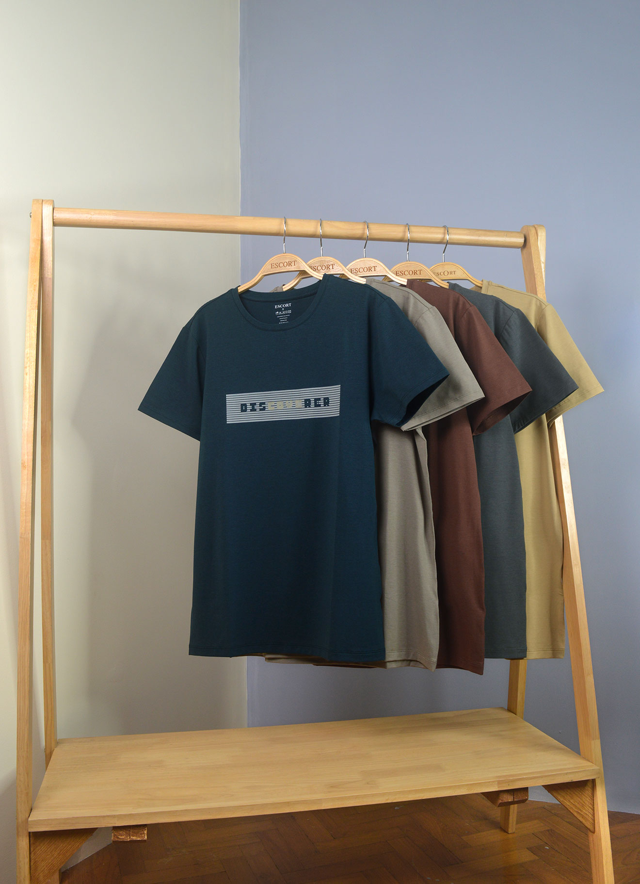 T-Shirt by T-Shirt