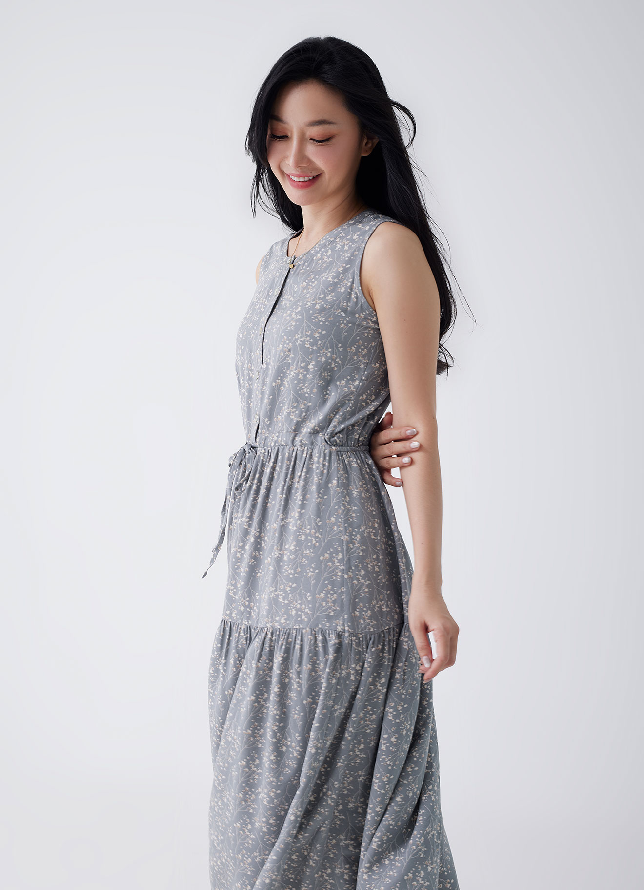 Frost-Gray by Sleeveless Dress