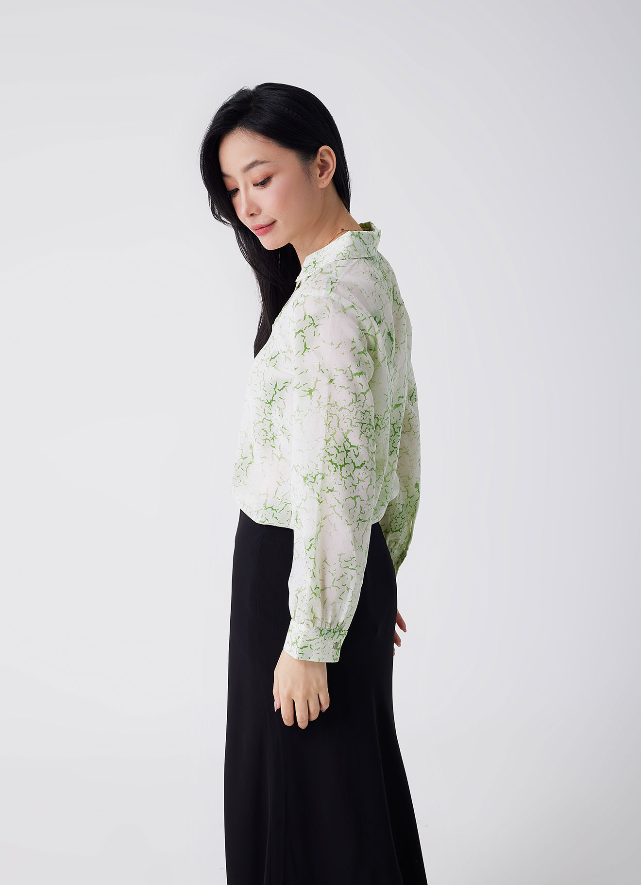 Green-Tea by Long-Sleeved Blouse