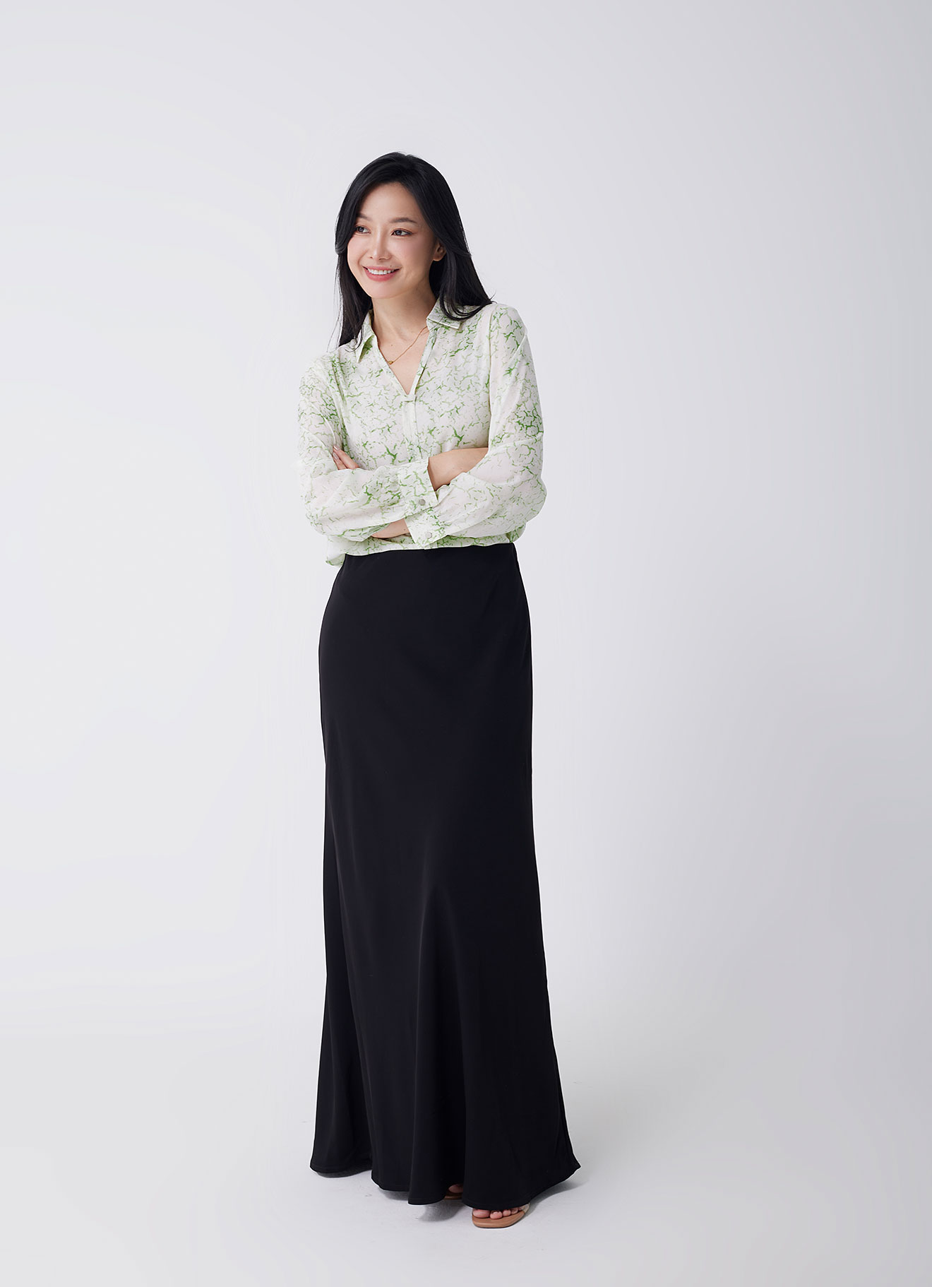 Green-Tea by Long-Sleeved Blouse
