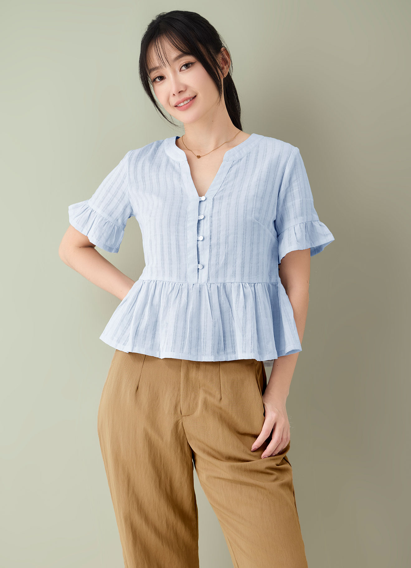 Ice-Flow by V-Neck Blouse