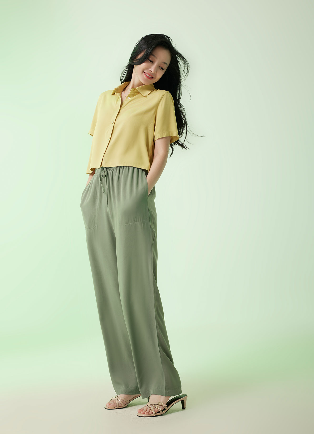 Olivenite by Sleeve Shirt