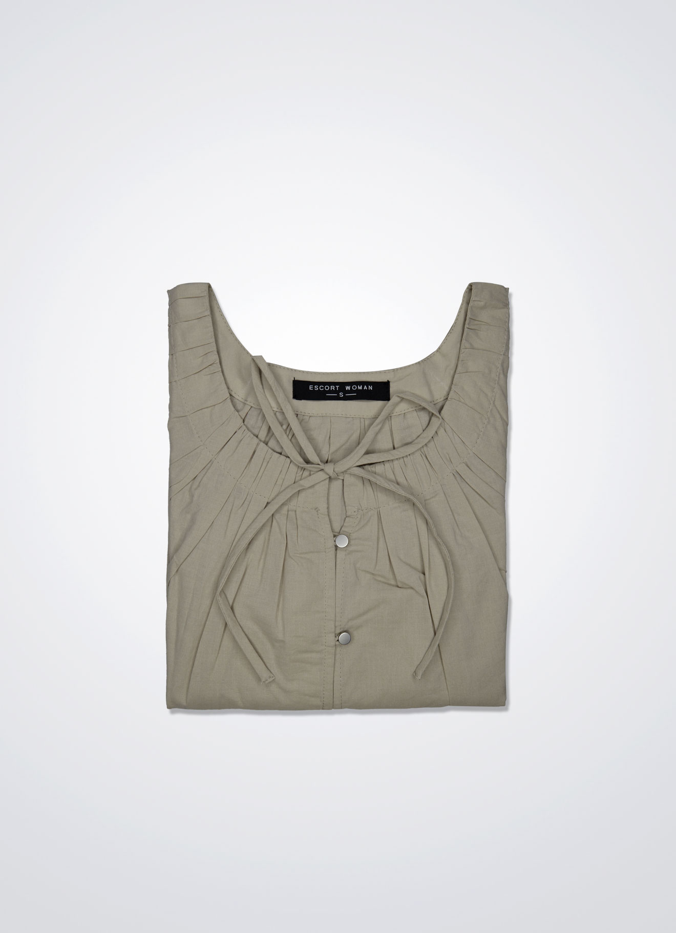 Safari by Sleeve Blouse