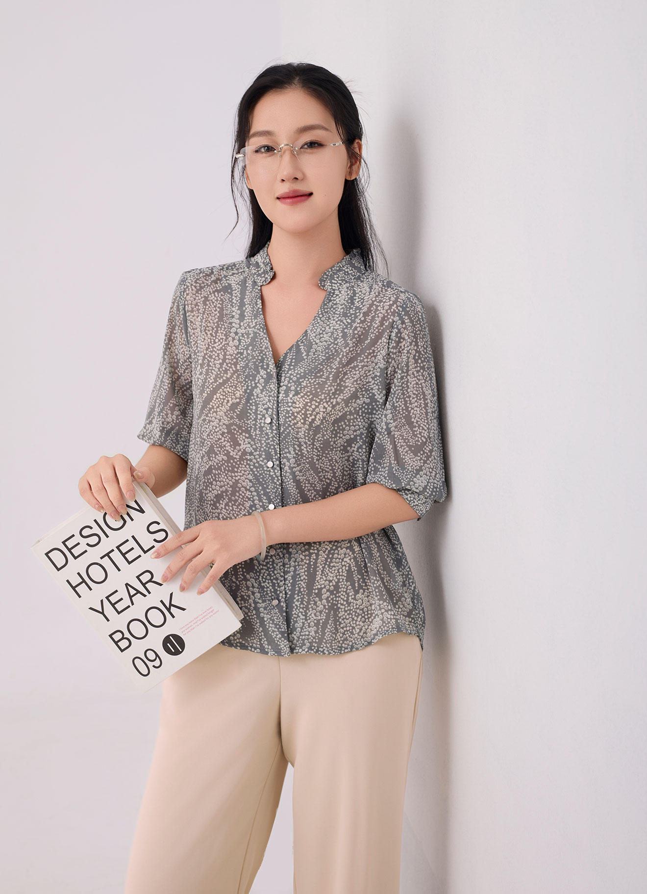 Shadow-Gray by Sleeve Blouse