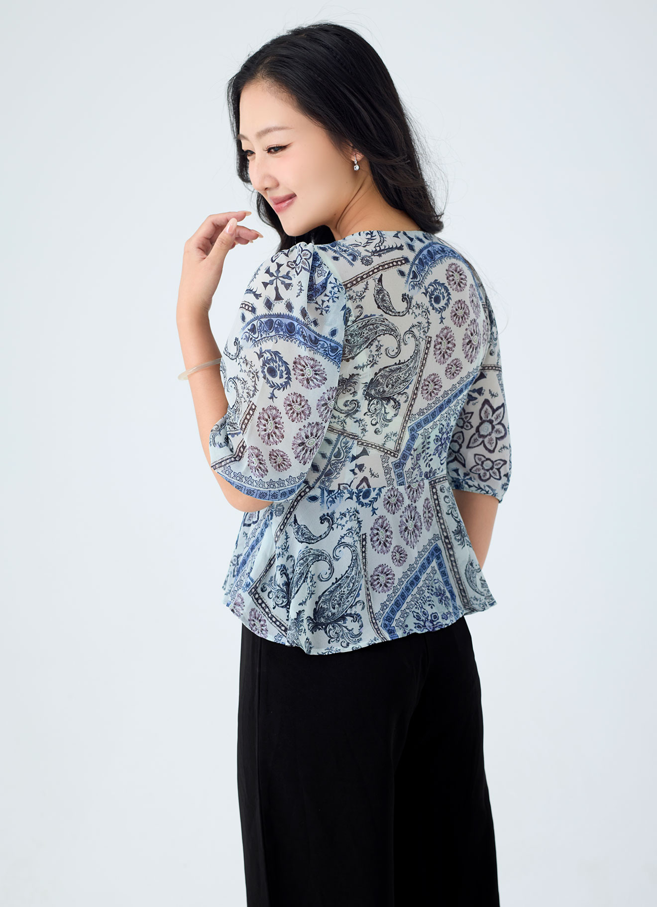 Sky-Gray by V-Neck Top