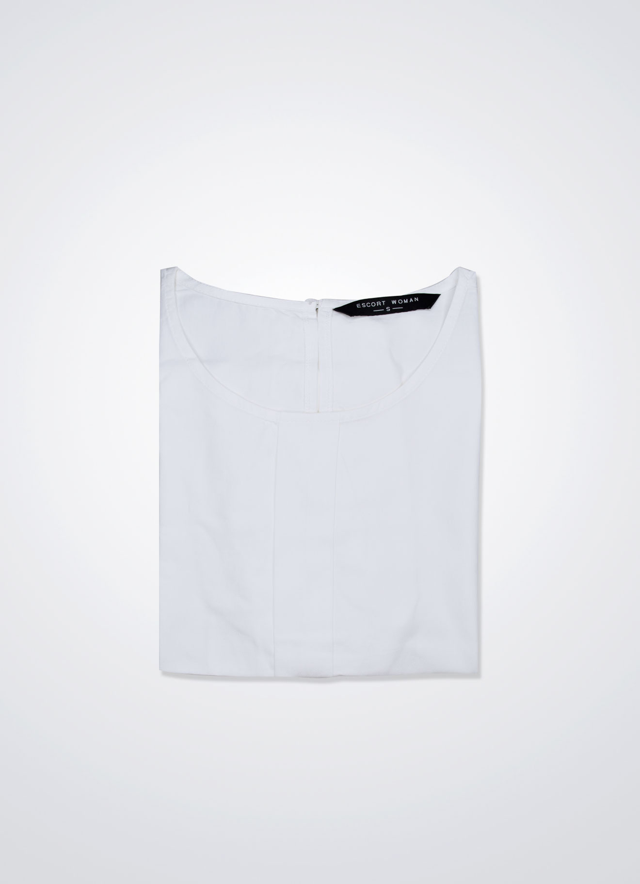 Snow-White by Sleeve Top