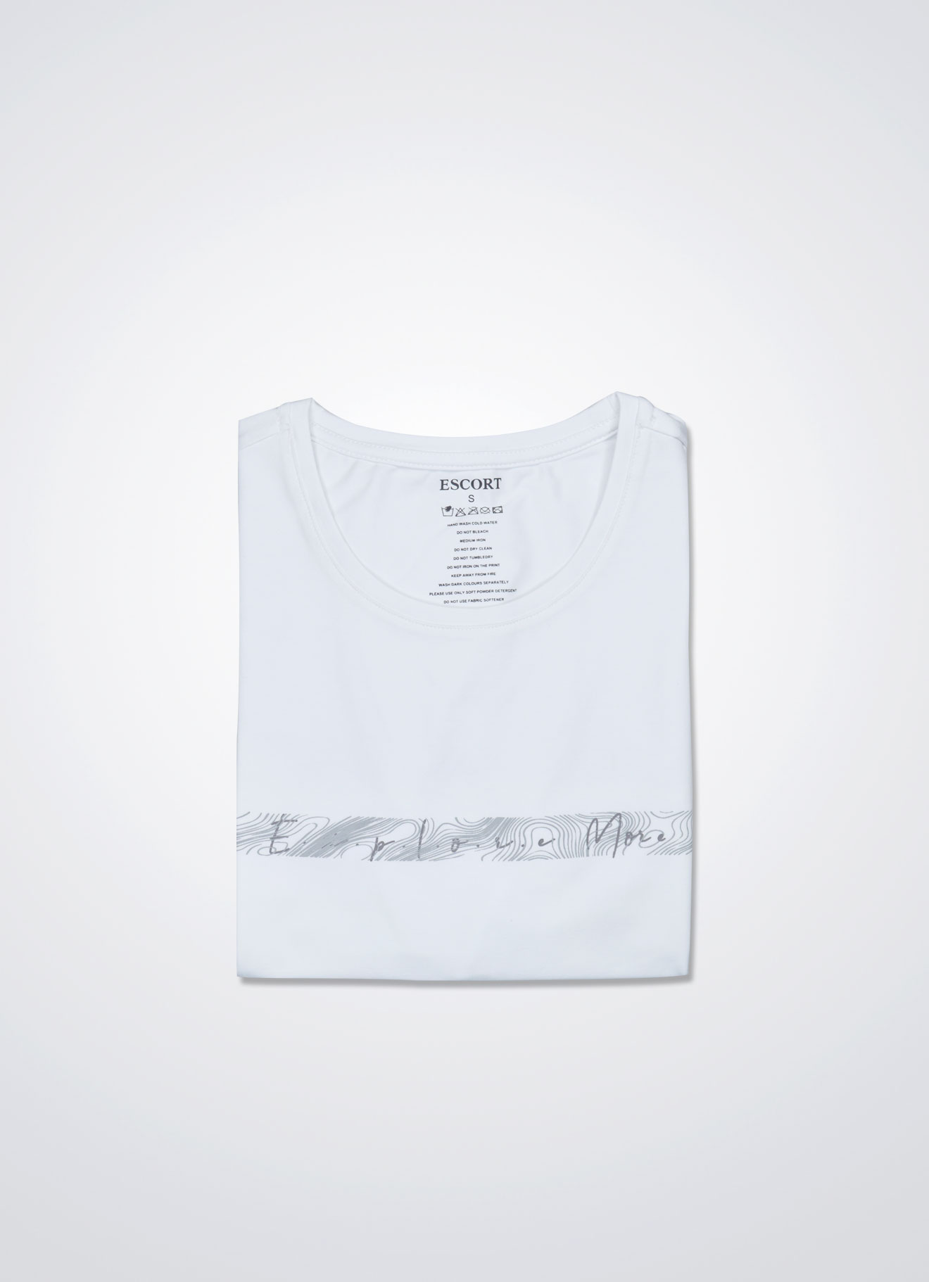 Snow-White by T-Shirt