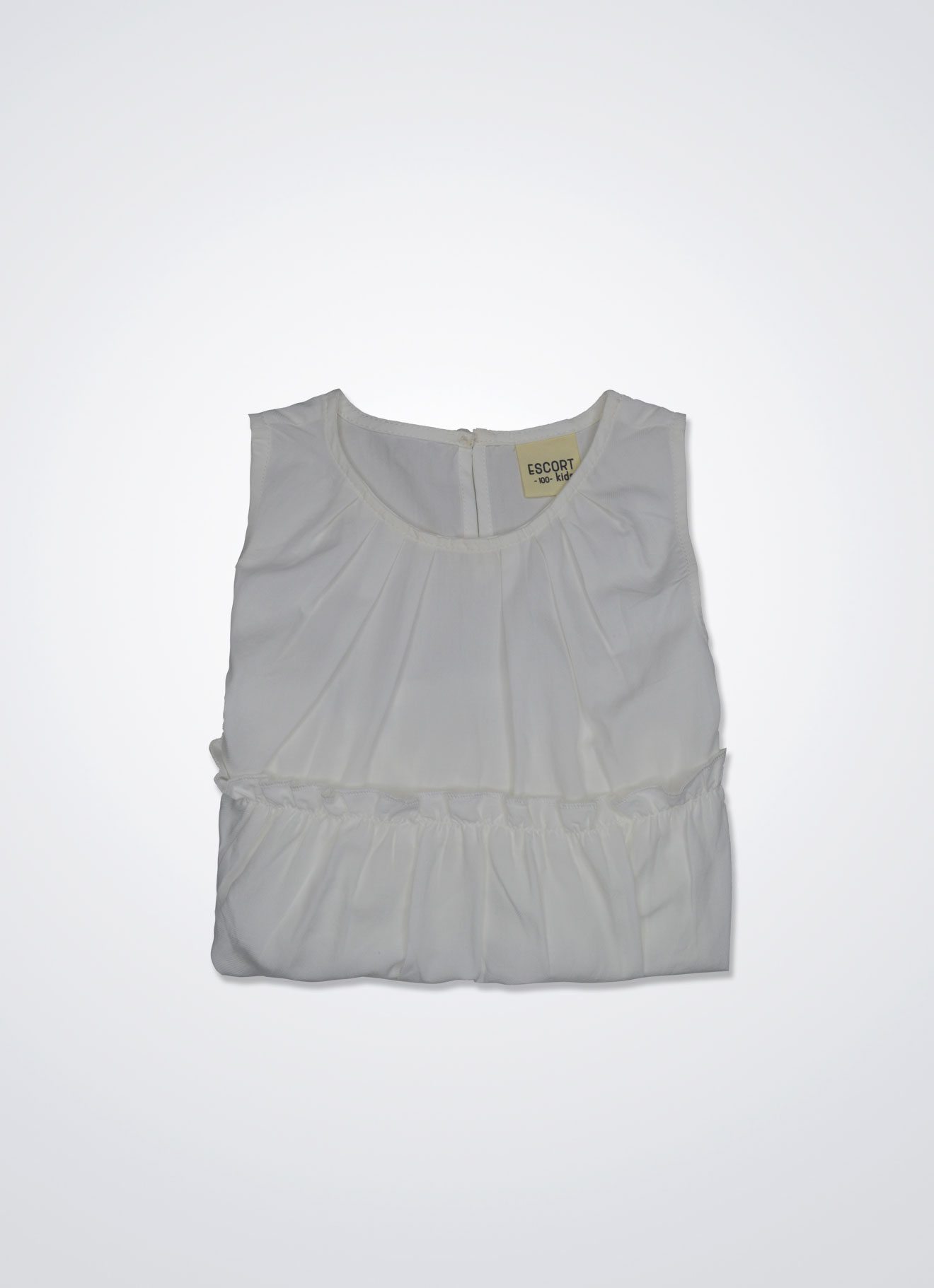 Snow-White by Sleeveless Blouse