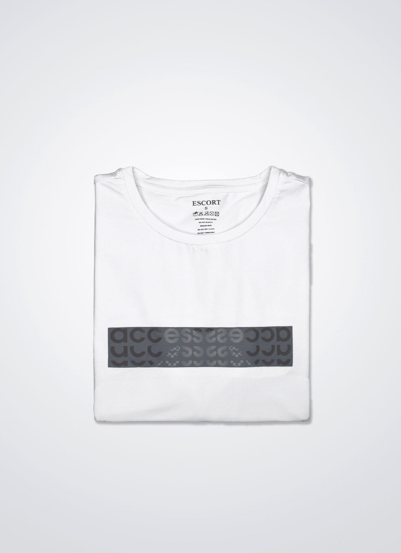 Snow-White by T-Shirt