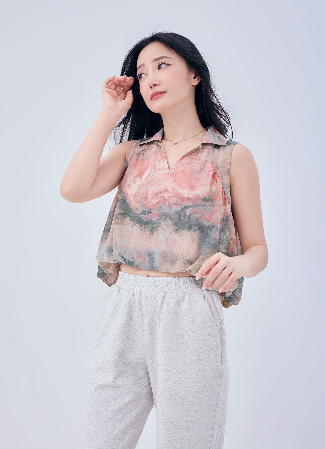 Sunburst by Sleeveless Blouse