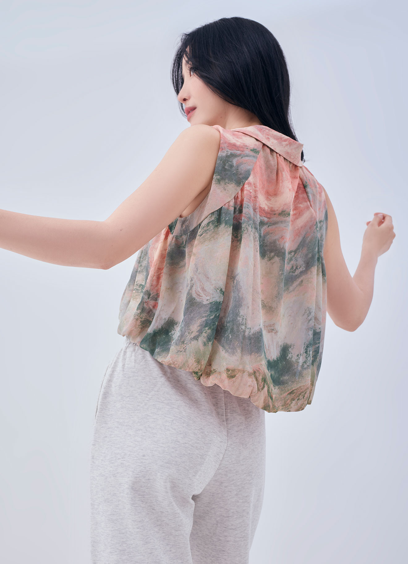 Sunburst by Sleeveless Blouse