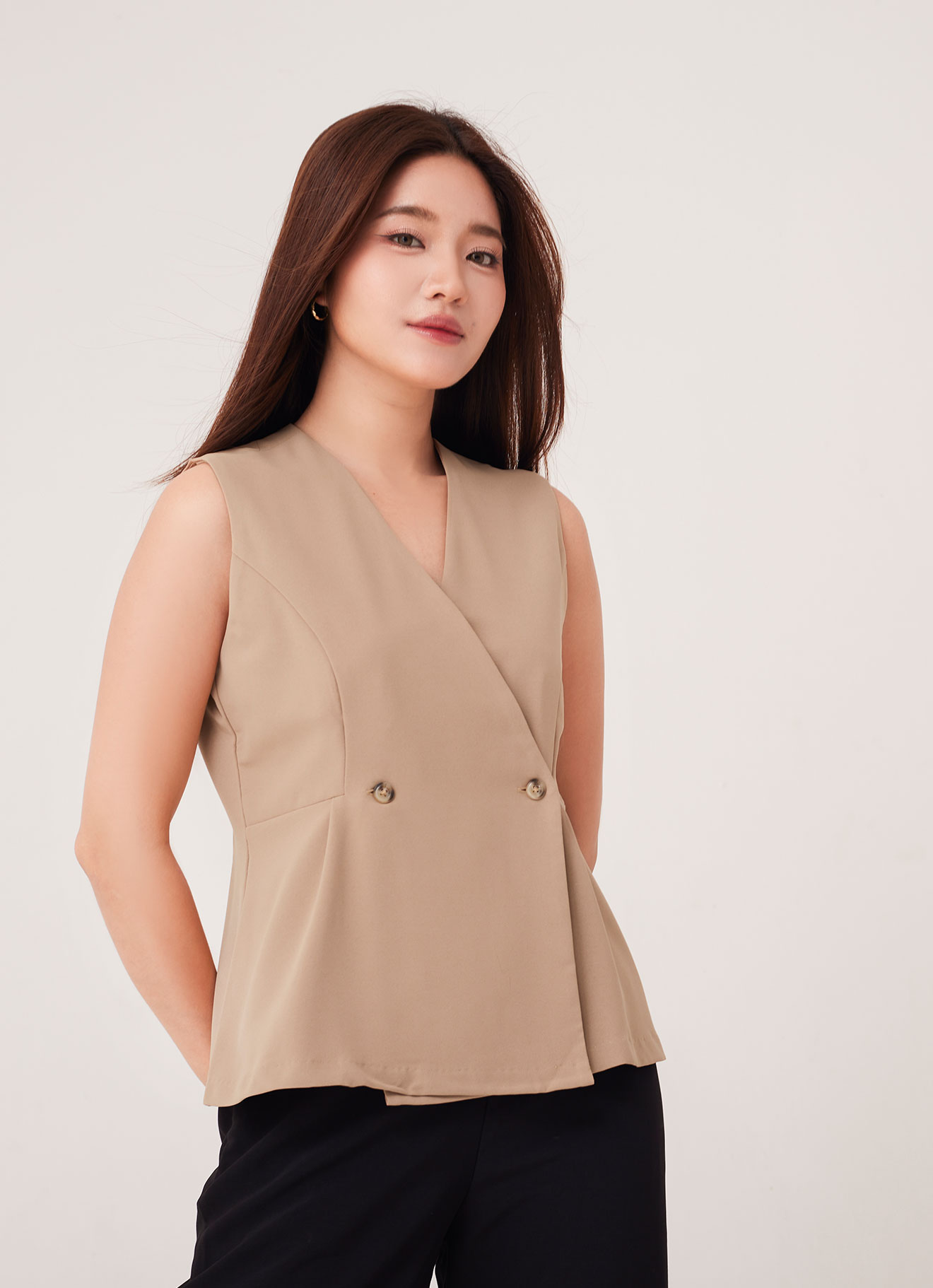 Tannin by Sleeveless Blouse