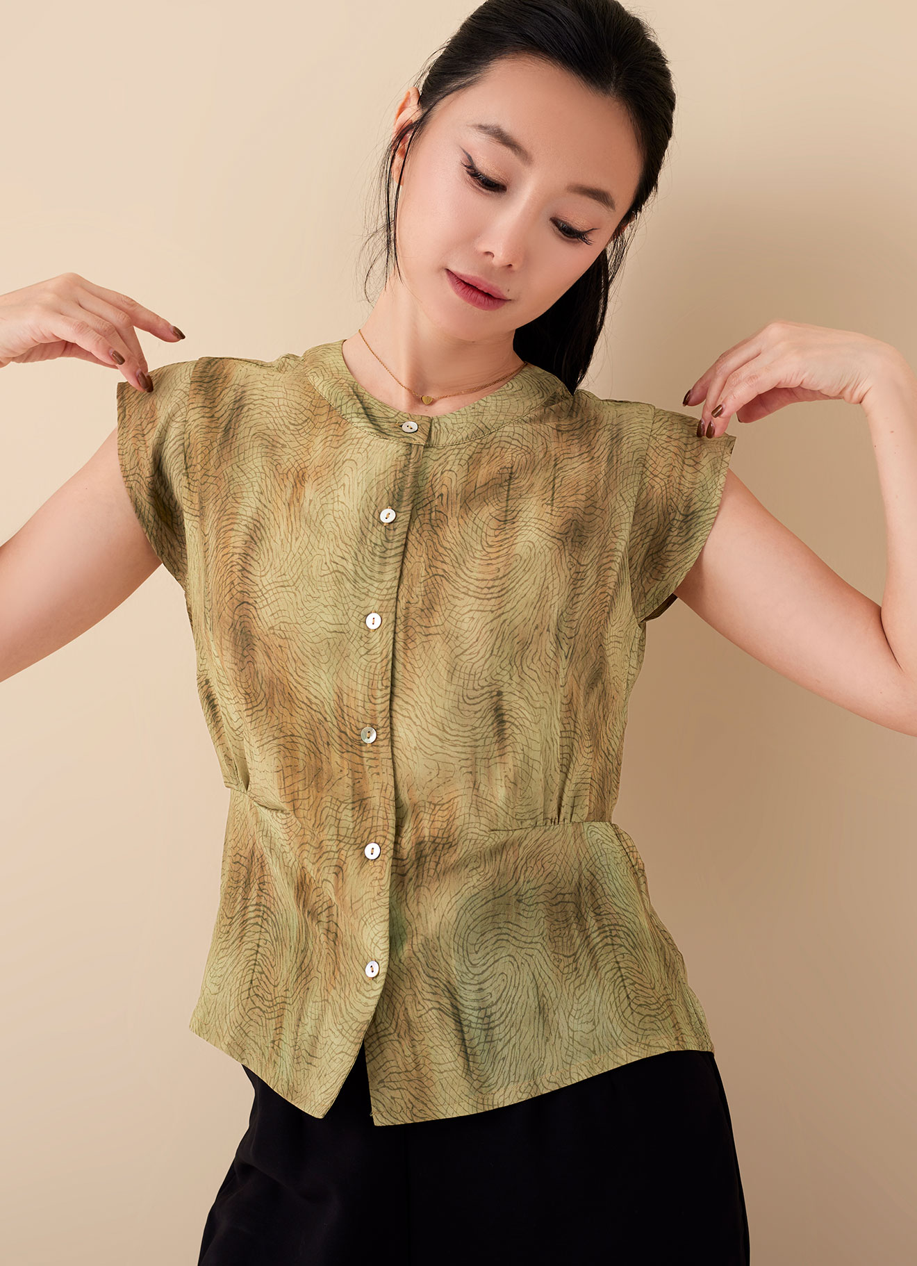Taos-Taupe by Sleeve Blouse