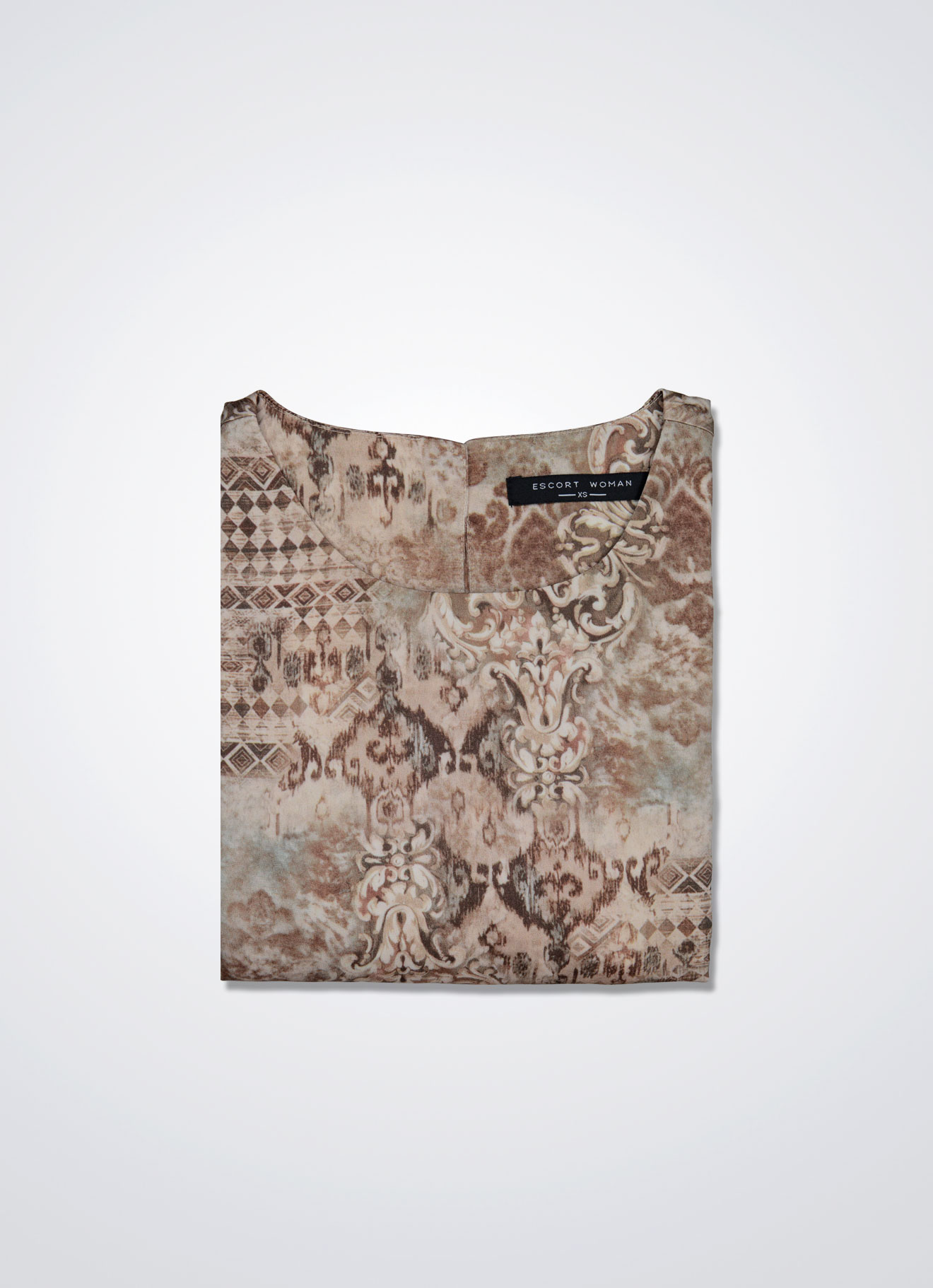 Thrush by Sleeveless Dress