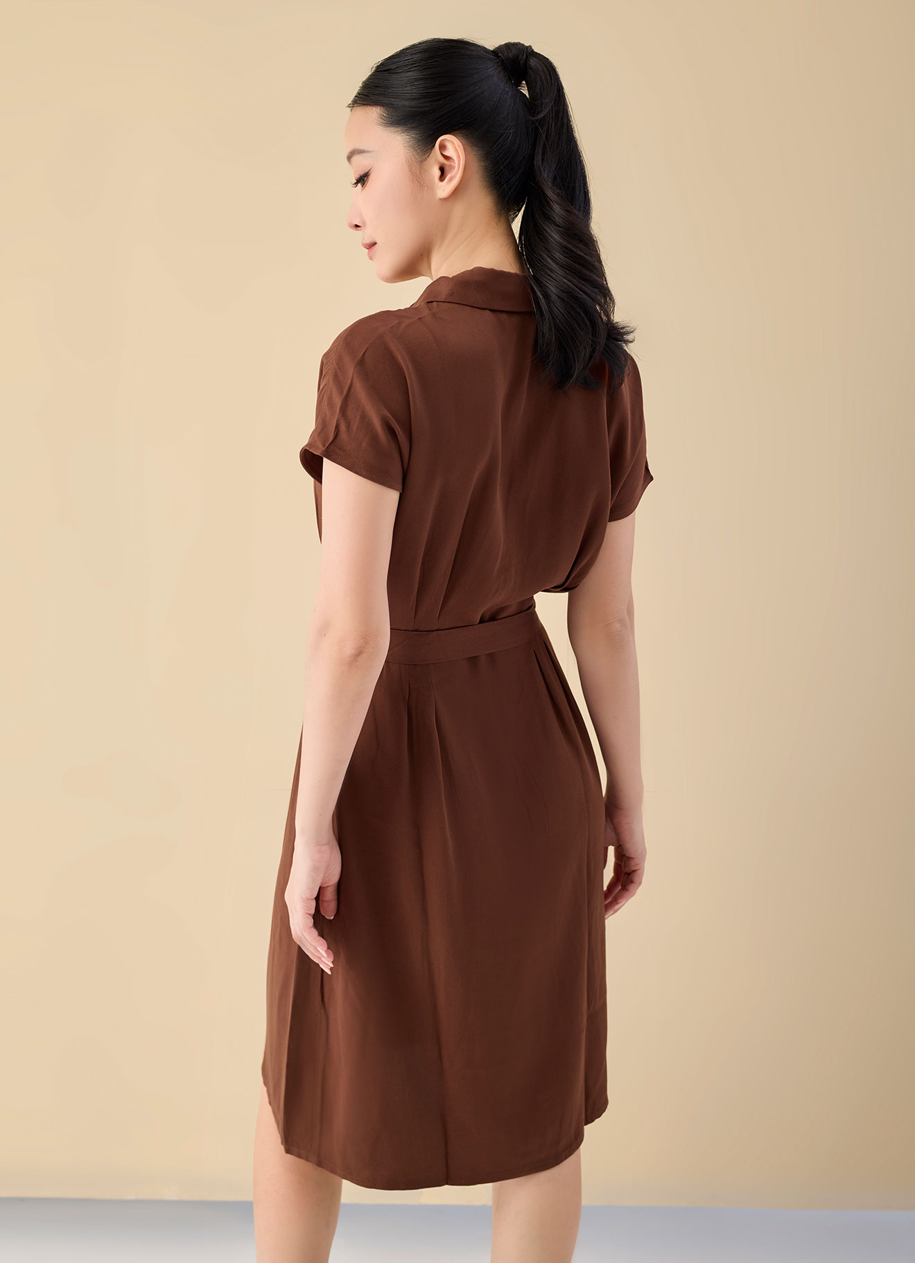 Tortoise-Shell by Shirt Collar Dress with Belt