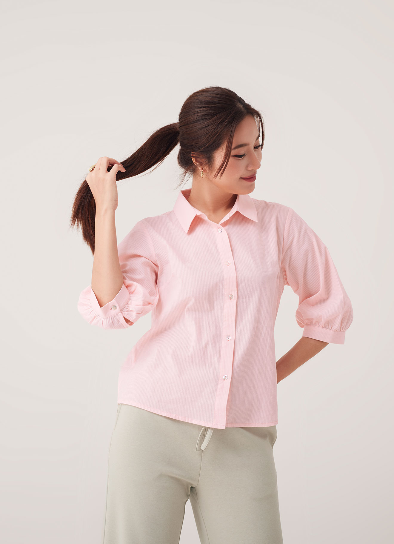 Veiled-Rose by Shirt Collar Blouse